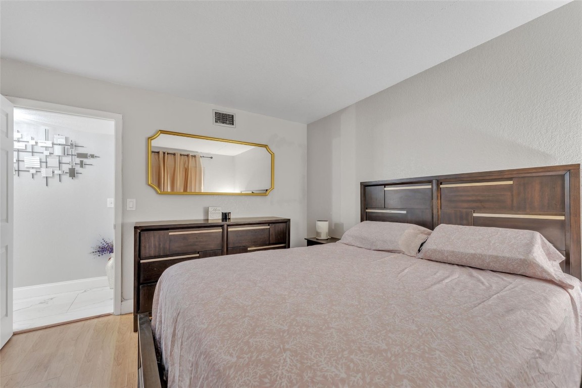 Bonaire at Woodmont Condo - Residential