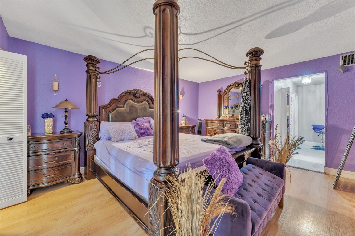 Bonaire at Woodmont Condo - Residential