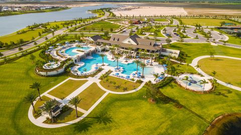 A home in Loxahatchee