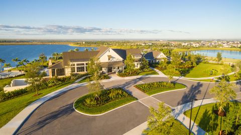 A home in Loxahatchee