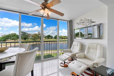Tiny photo for 7807 Golf Circle Drive #211, Margate, FL 33063 (MLS # F10538130)