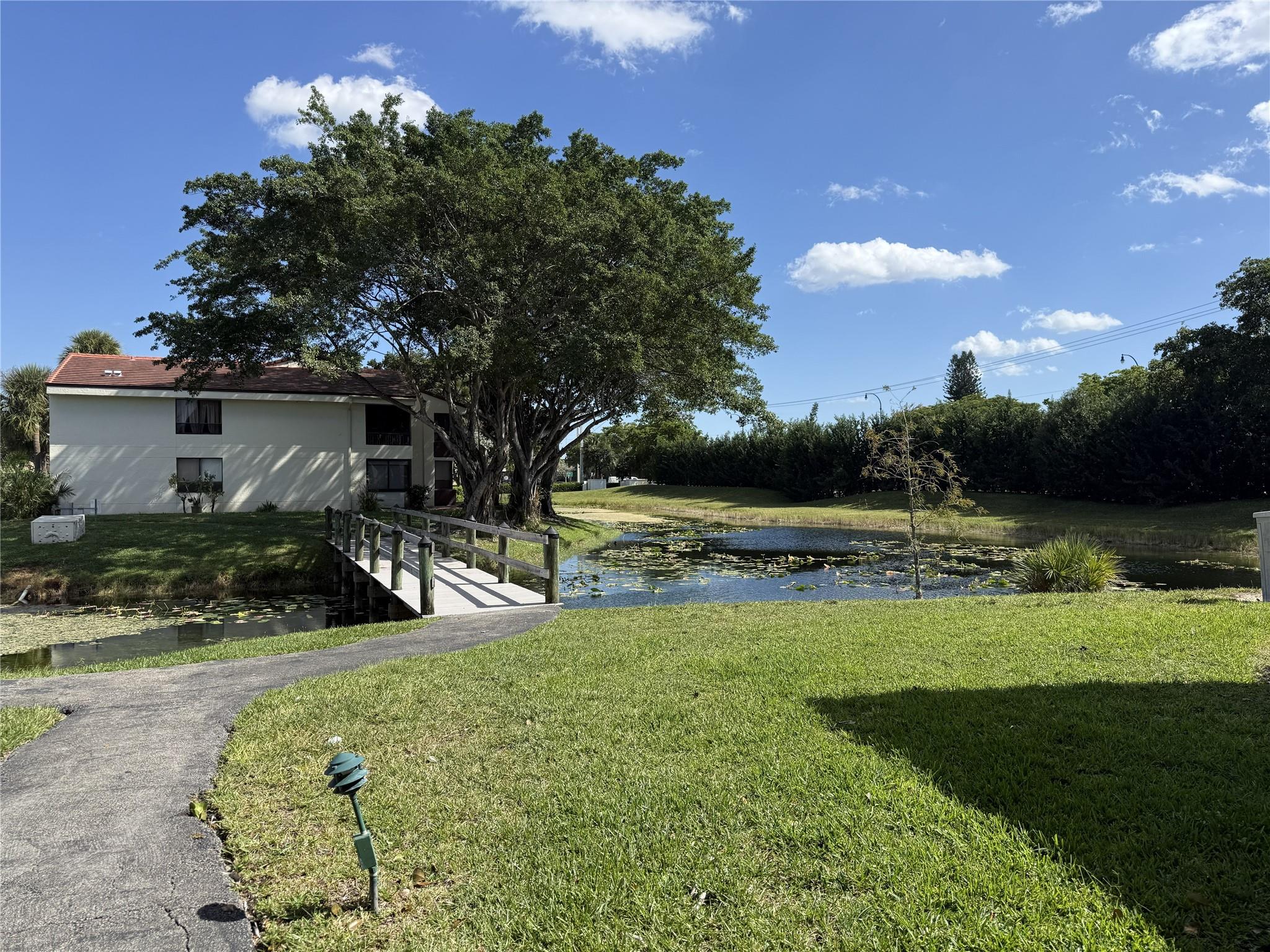 Lakes of Newport - Residential Lease