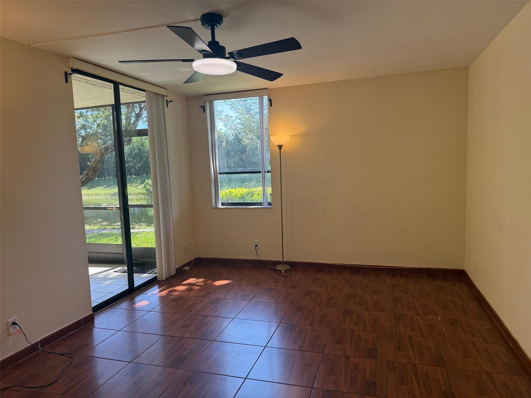 Lakes of Newport - Residential Lease