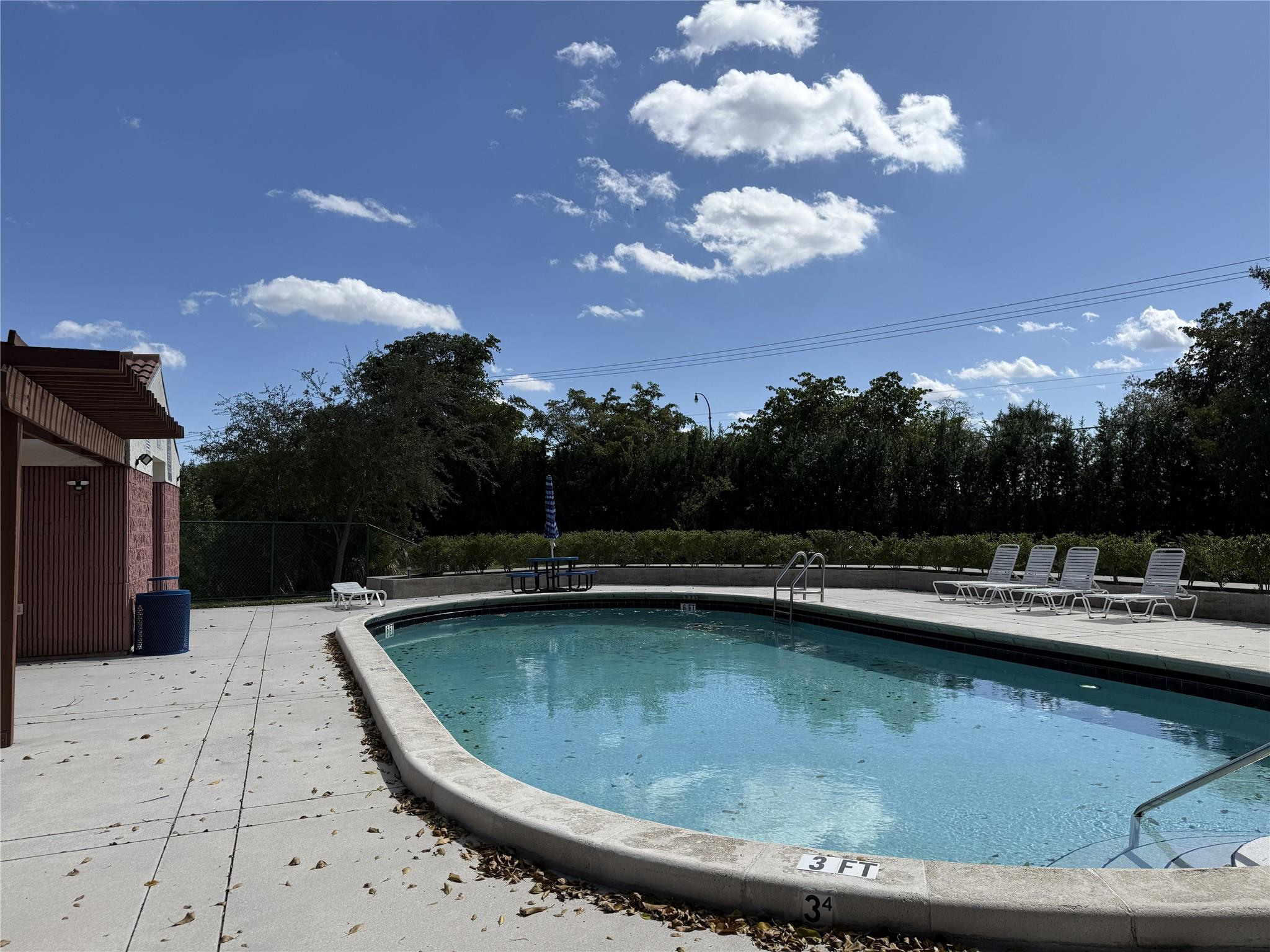 Lakes of Newport - Residential Lease