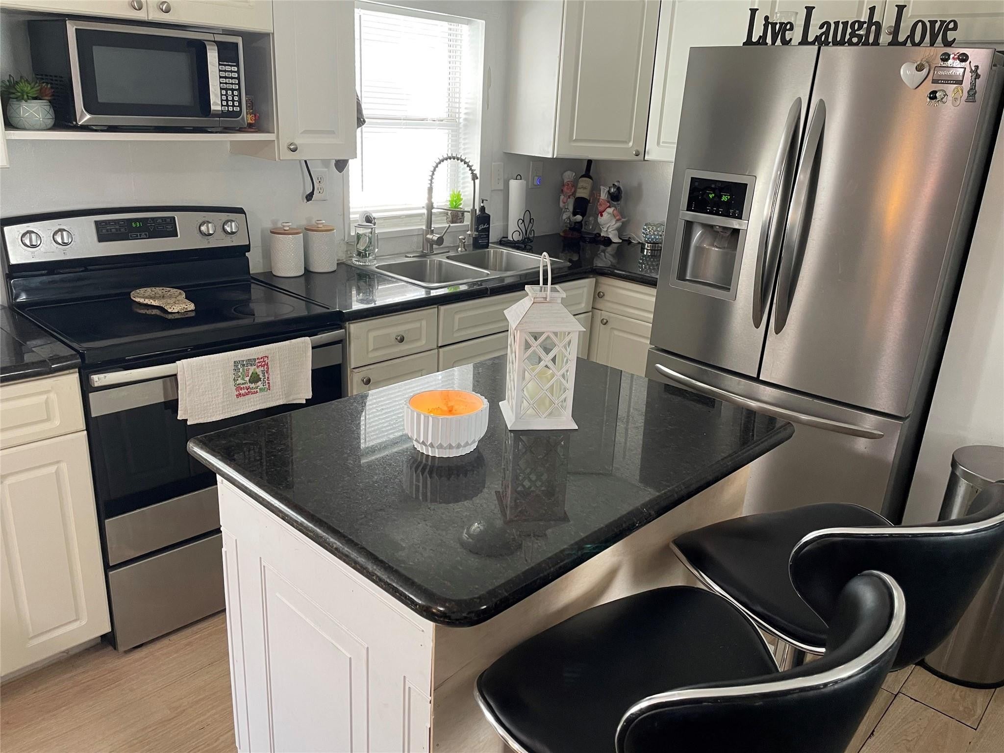 8670 SW 18th Court
