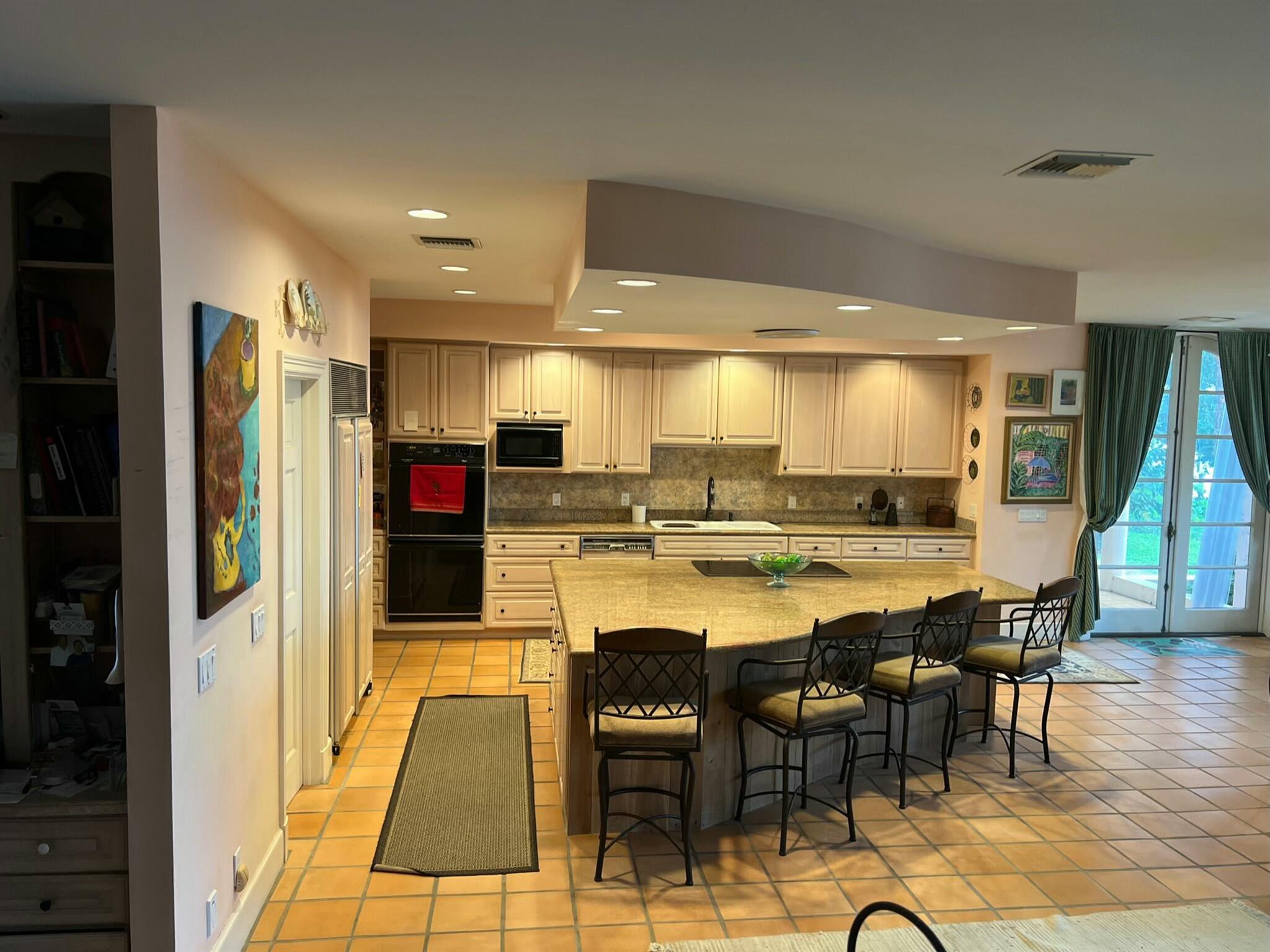 BAY HARBOR - Residential