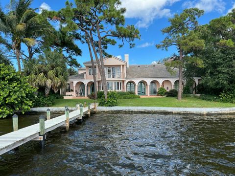 A home in Tequesta