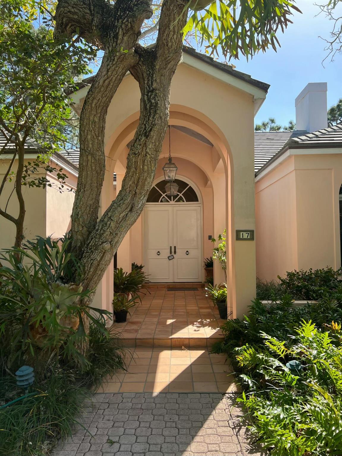 17 Bay Harbor Road