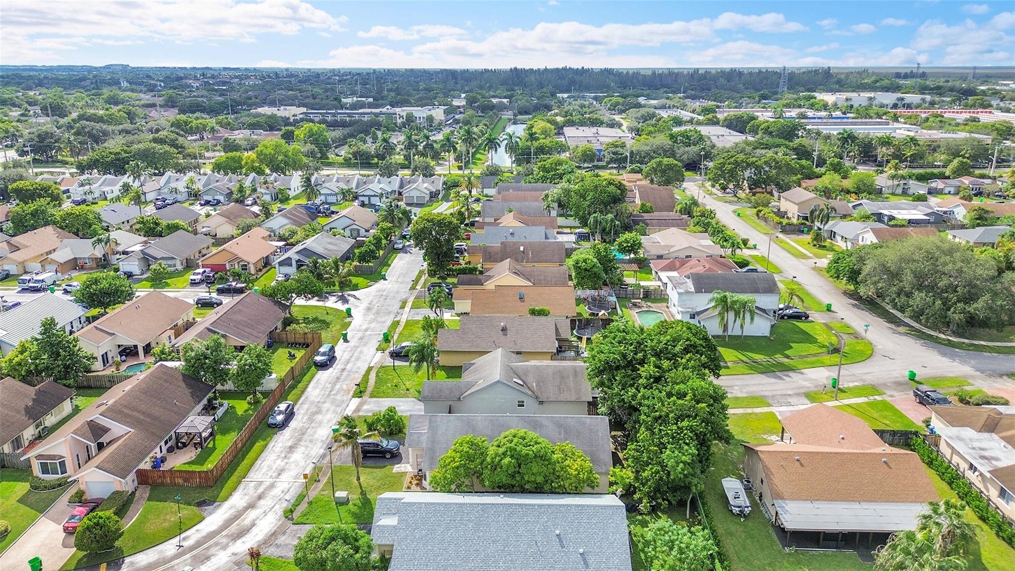 SPRINGTREE LAKES - Residential