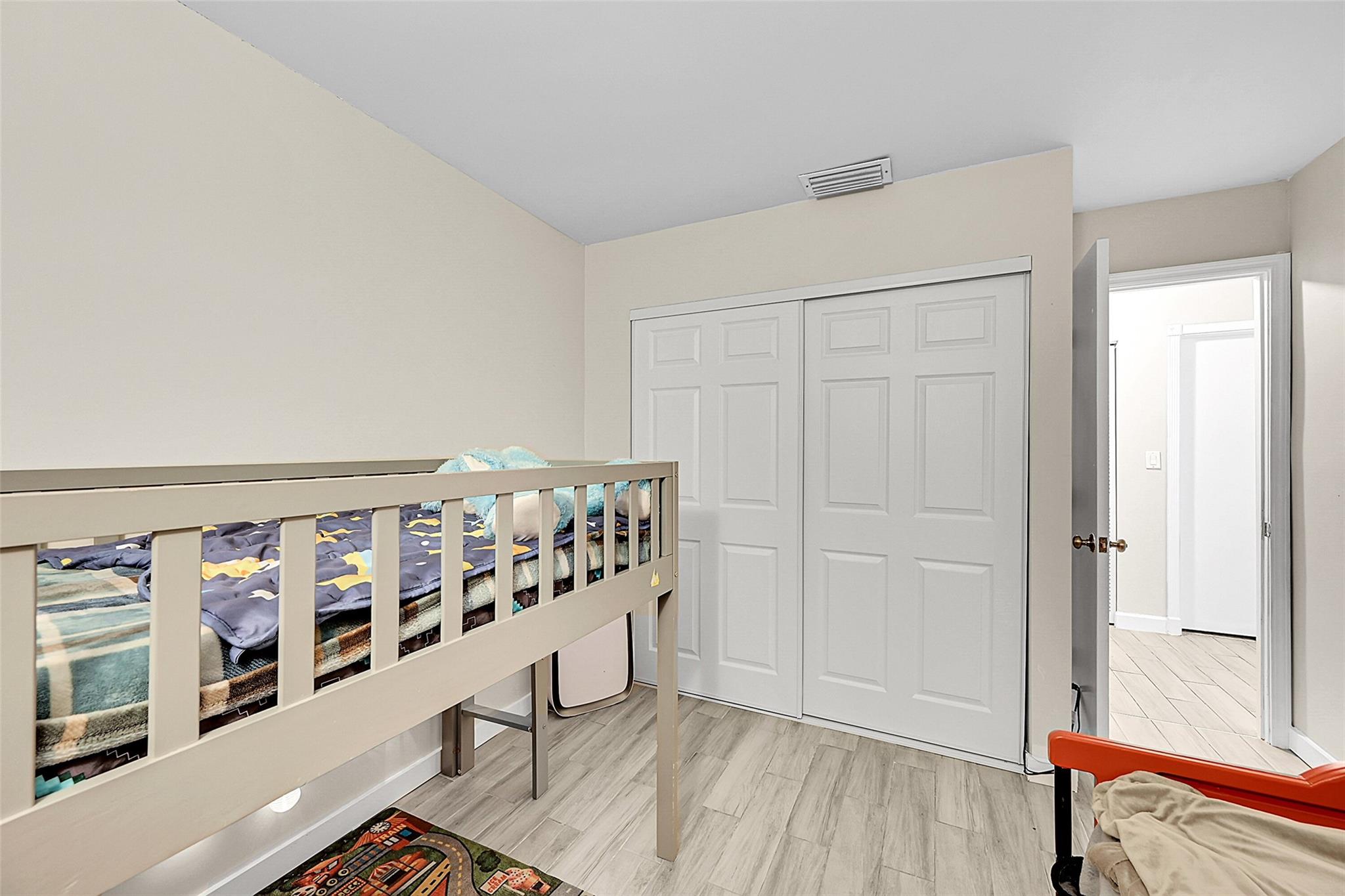 SPRINGTREE LAKES - Residential