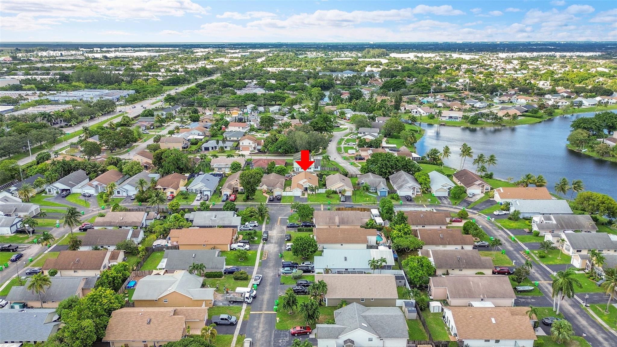 SPRINGTREE LAKES - Residential