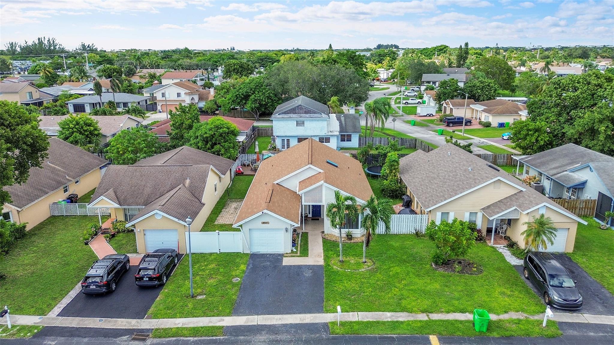 SPRINGTREE LAKES - Residential