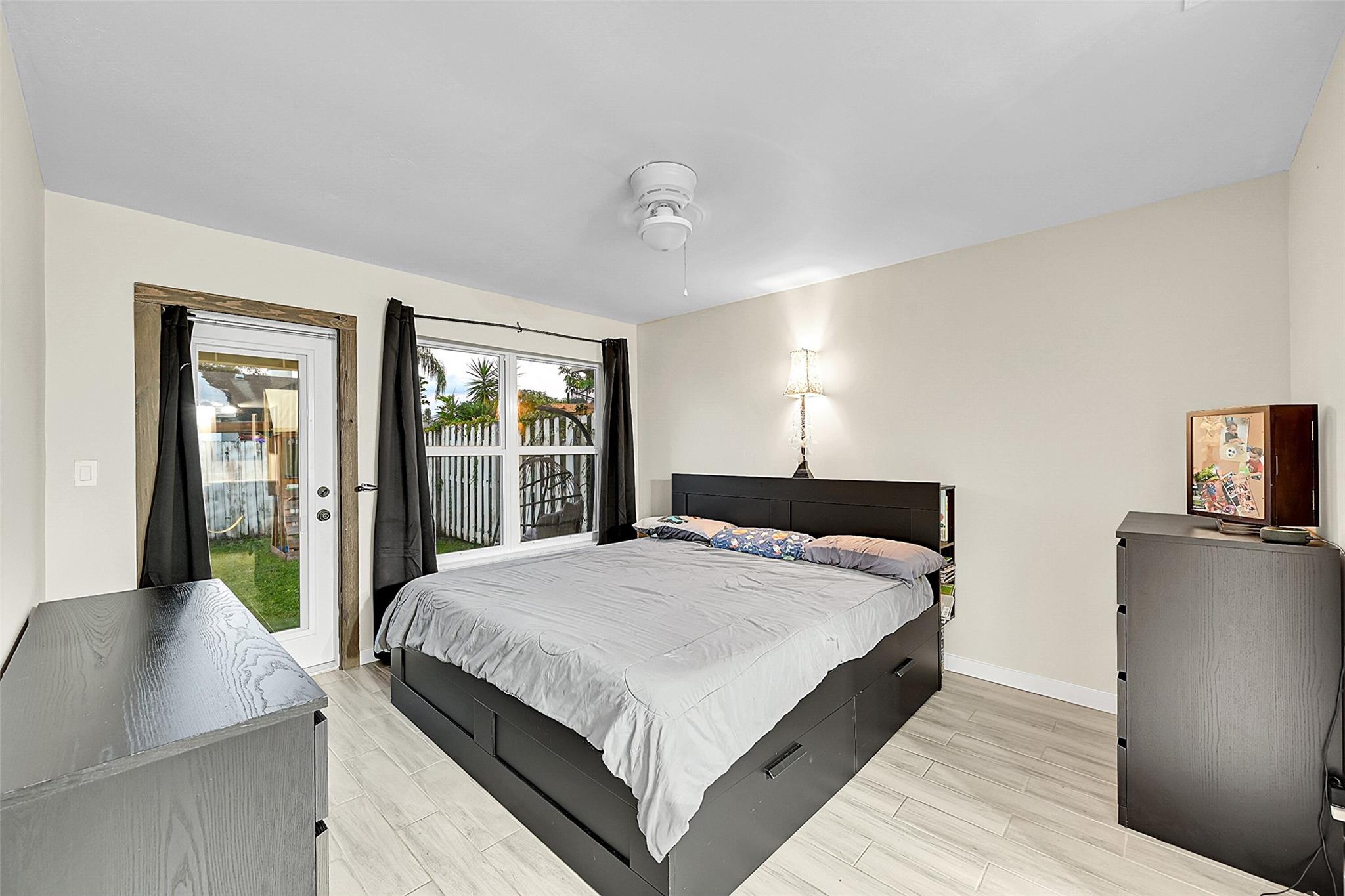 SPRINGTREE LAKES - Residential