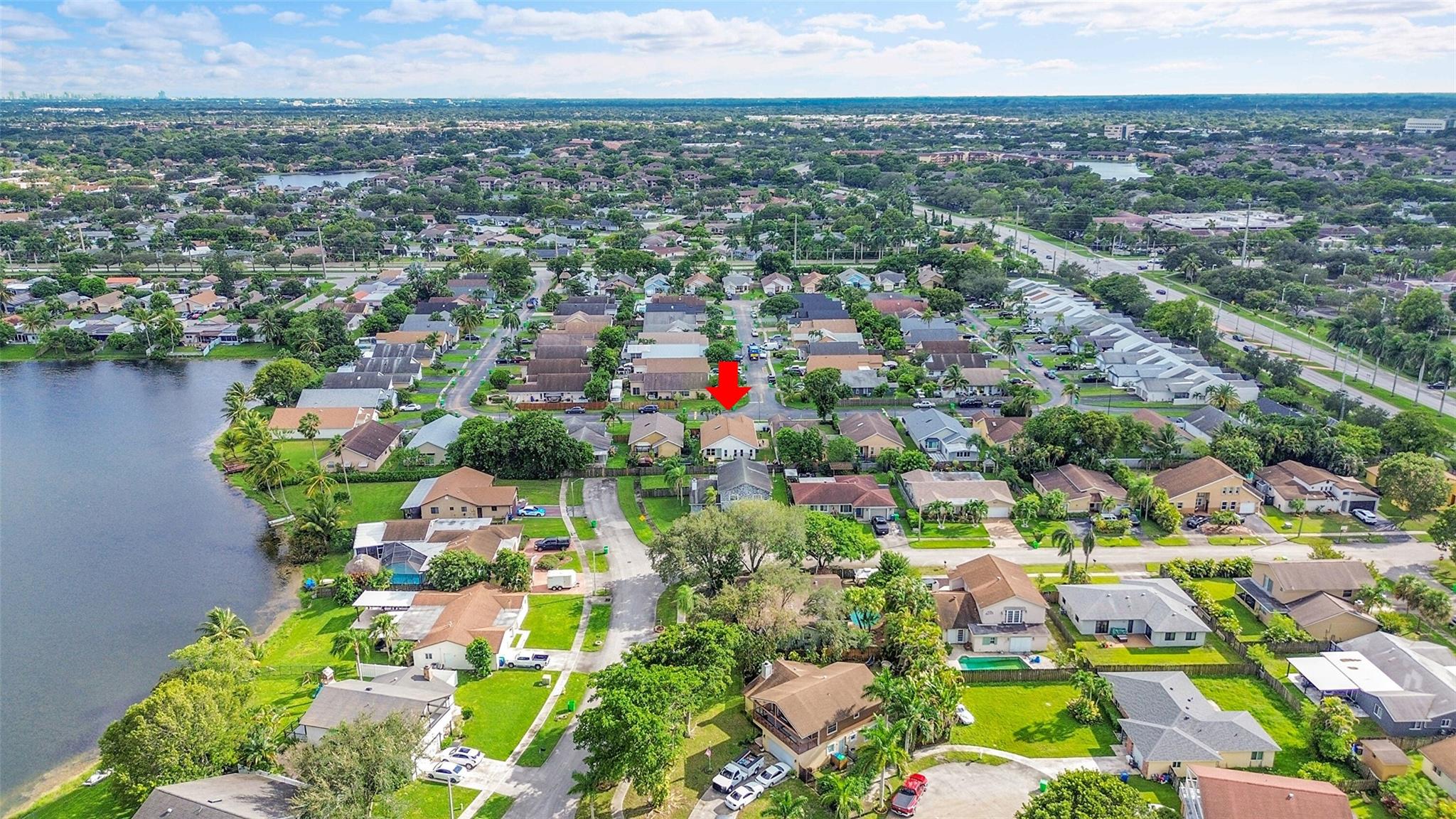 SPRINGTREE LAKES - Residential