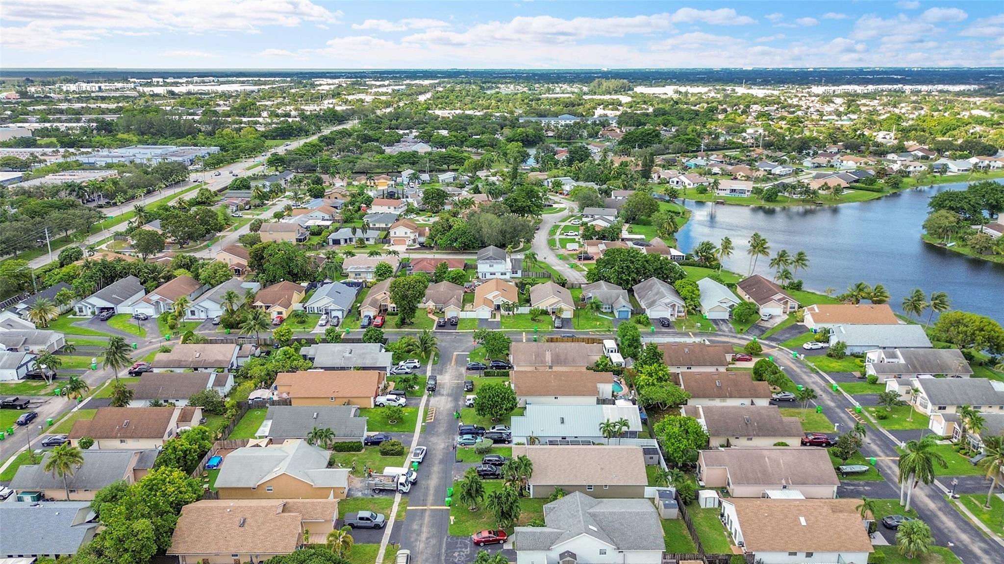 SPRINGTREE LAKES - Residential