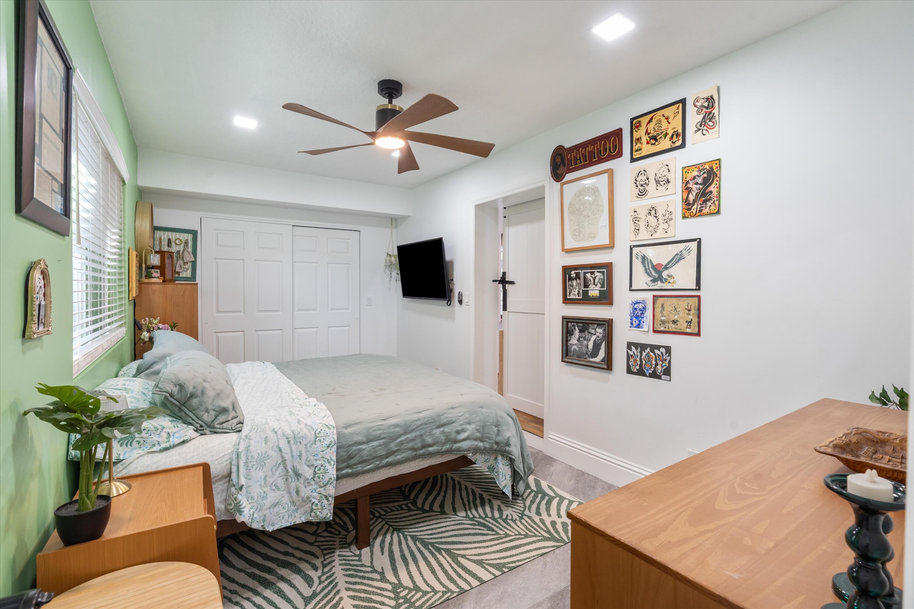 COLLIER MANOR 4TH ADD - Residential