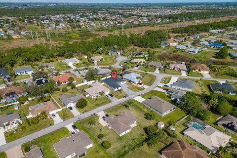 A home in Port St Lucie