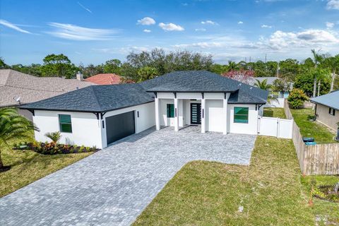 A home in Port St Lucie