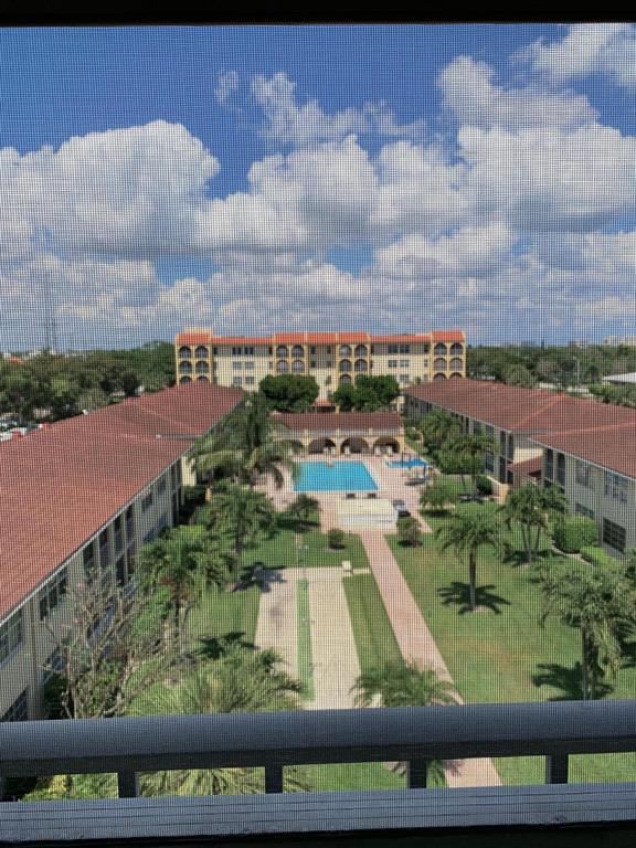 TIERRA DEL SOL CONDO - Residential