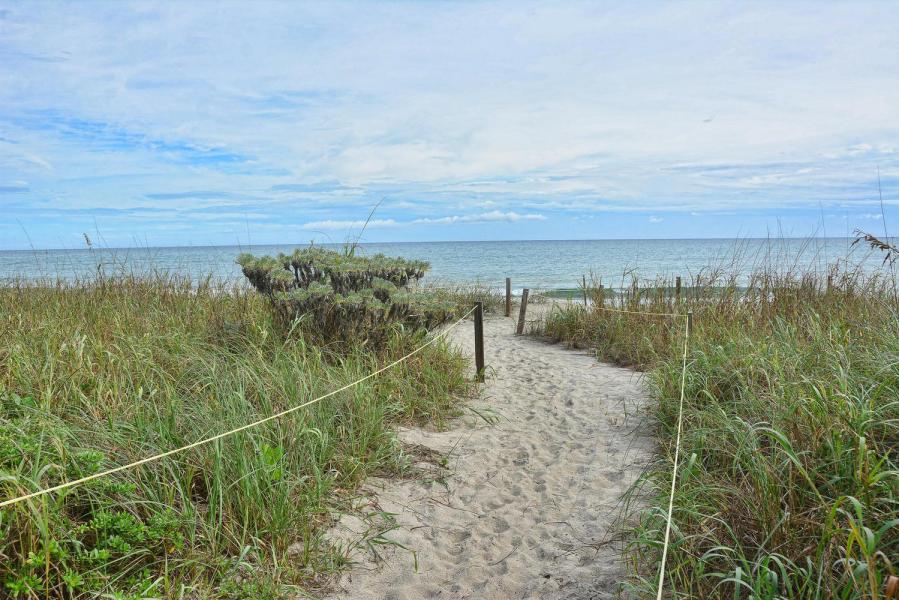 TIERRA DEL SOL CONDO - Residential