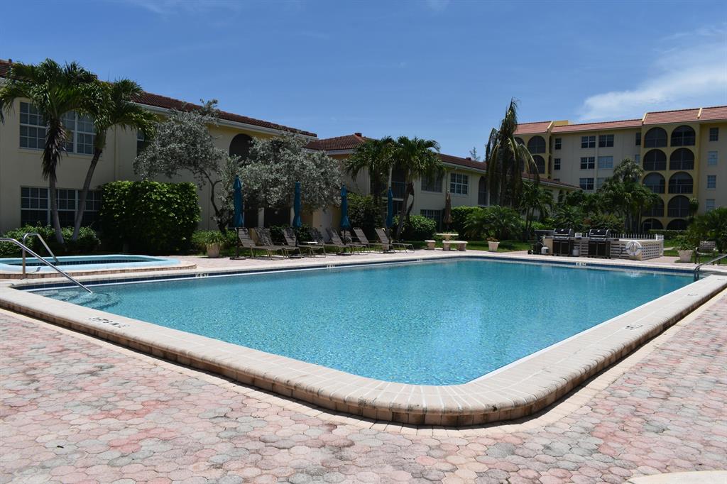 TIERRA DEL SOL CONDO - Residential