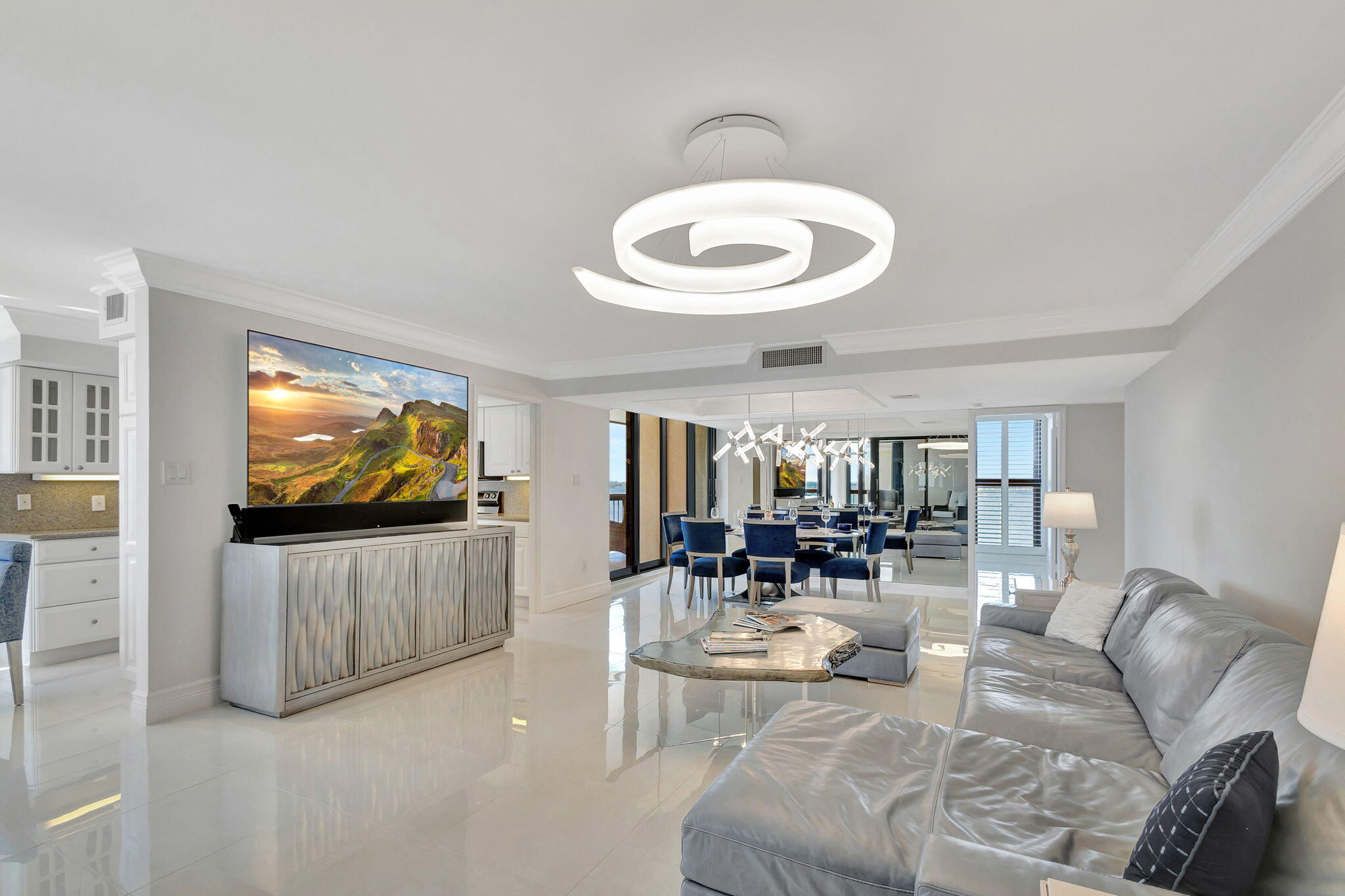 5380 N Ocean Drive 5a