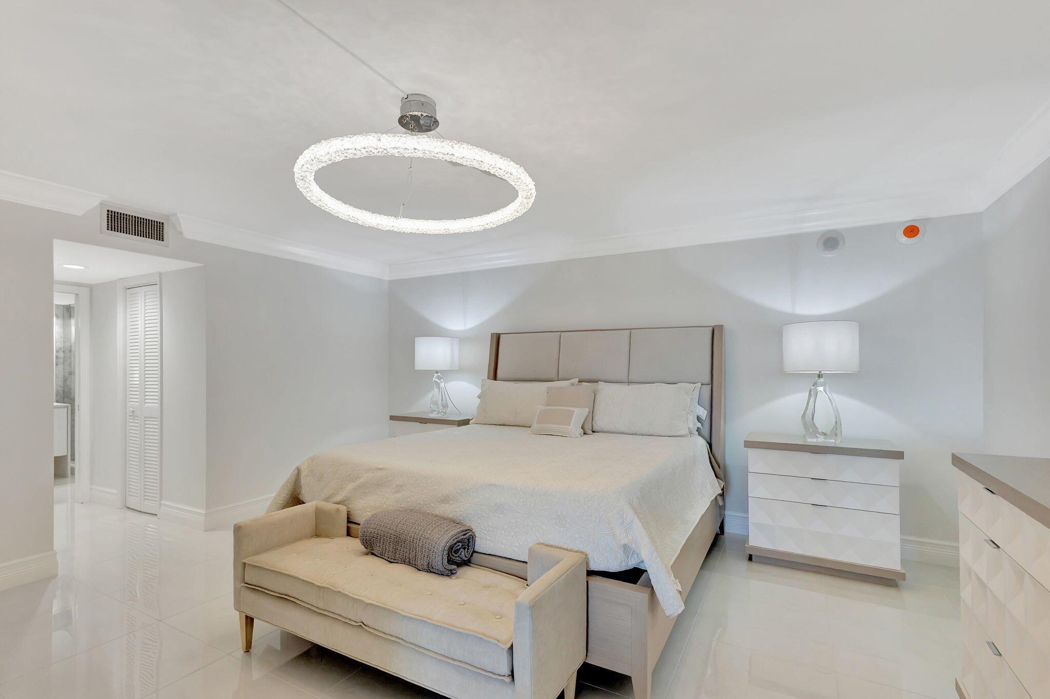 EASTPOINTE CONDO - Residential