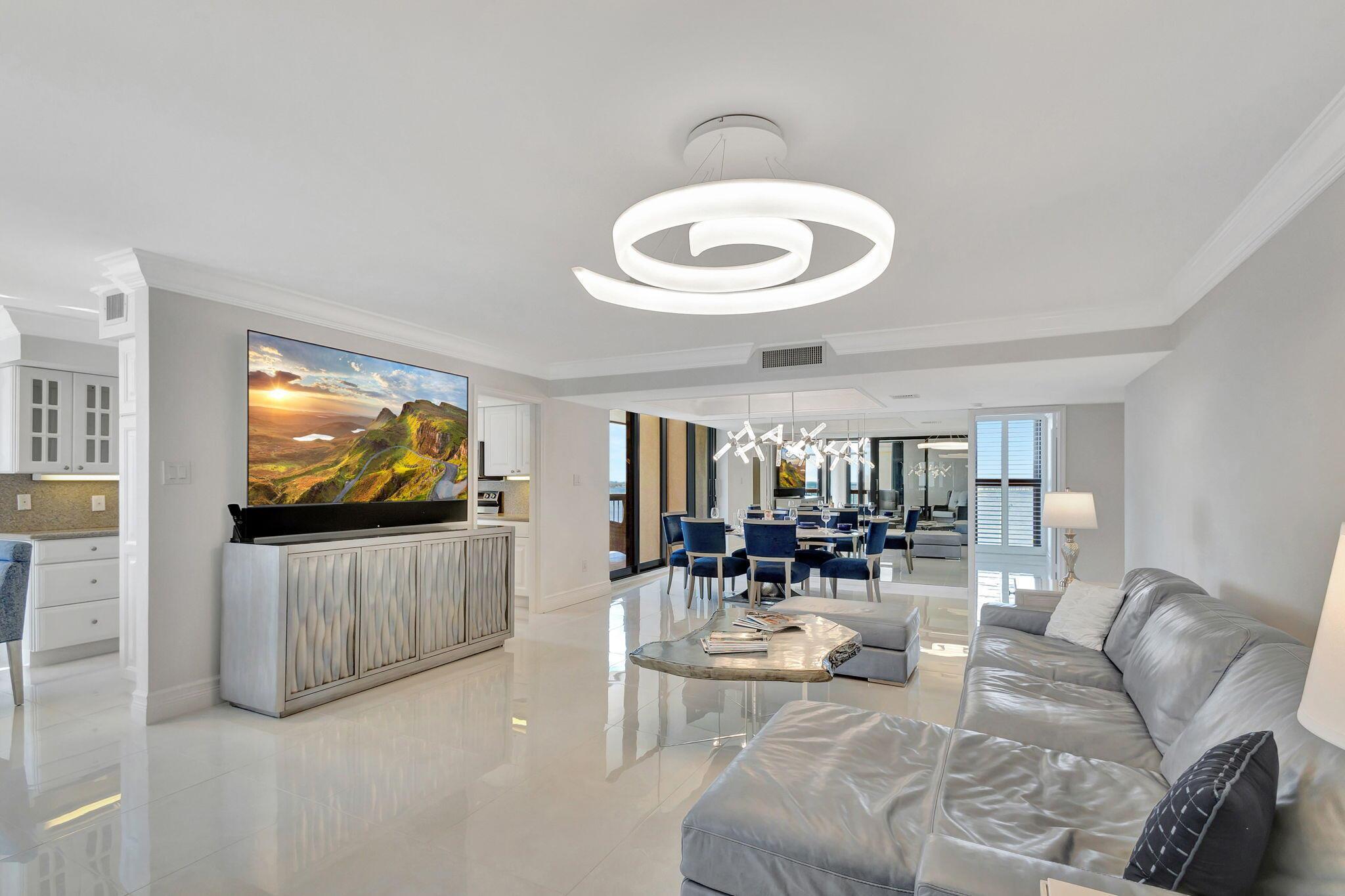 5380 N Ocean Drive 5a