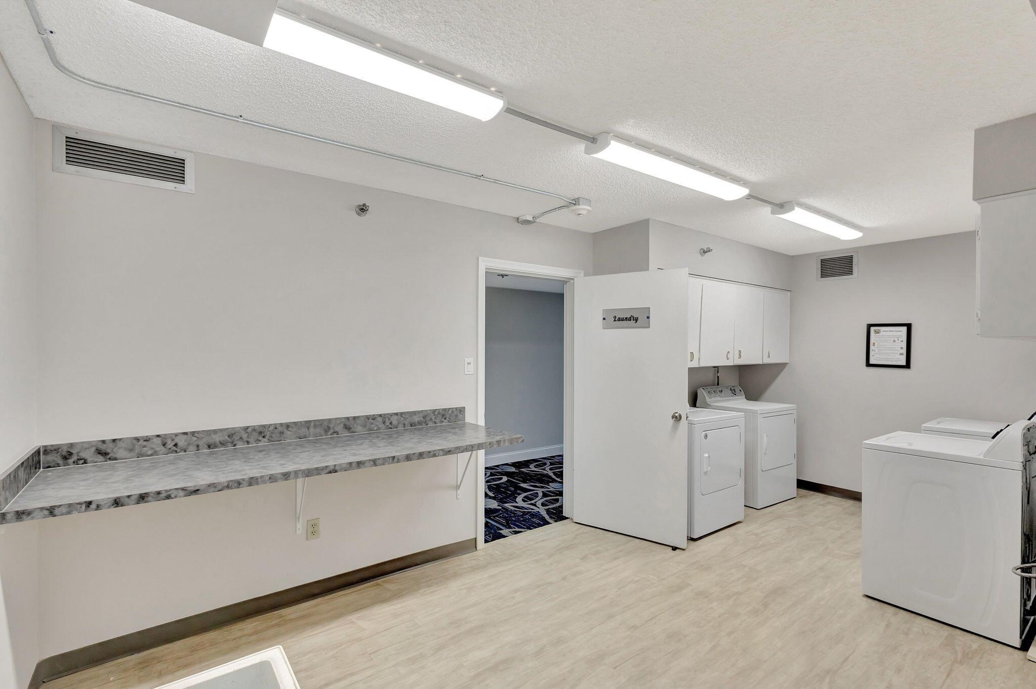 EASTPOINTE CONDO - Residential