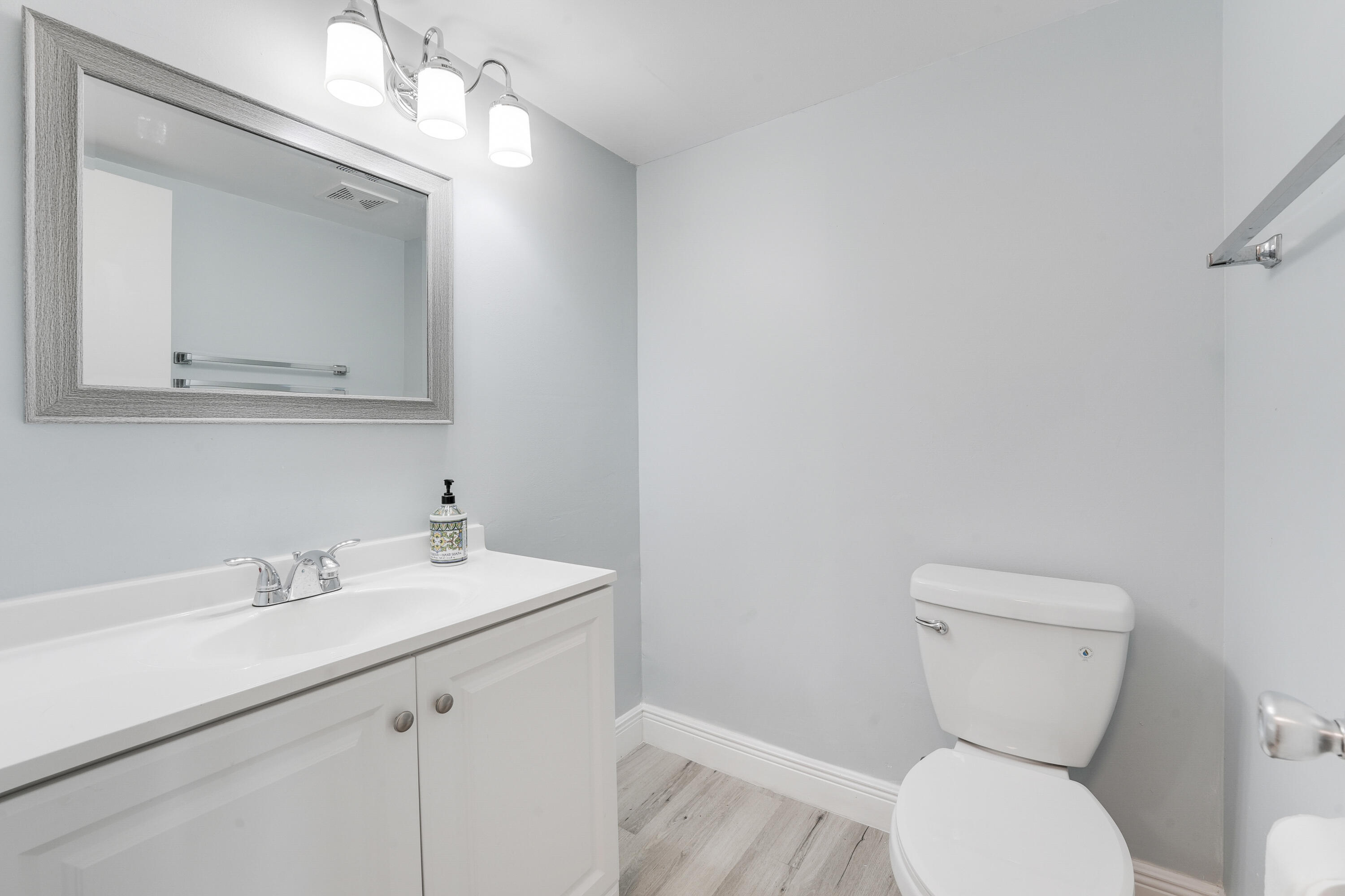 View photos, virtual tours, details... 4740 NW 21st Street #211