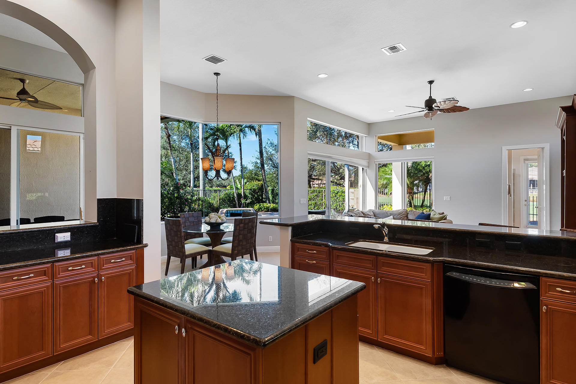 Mizner Country Club - Residential