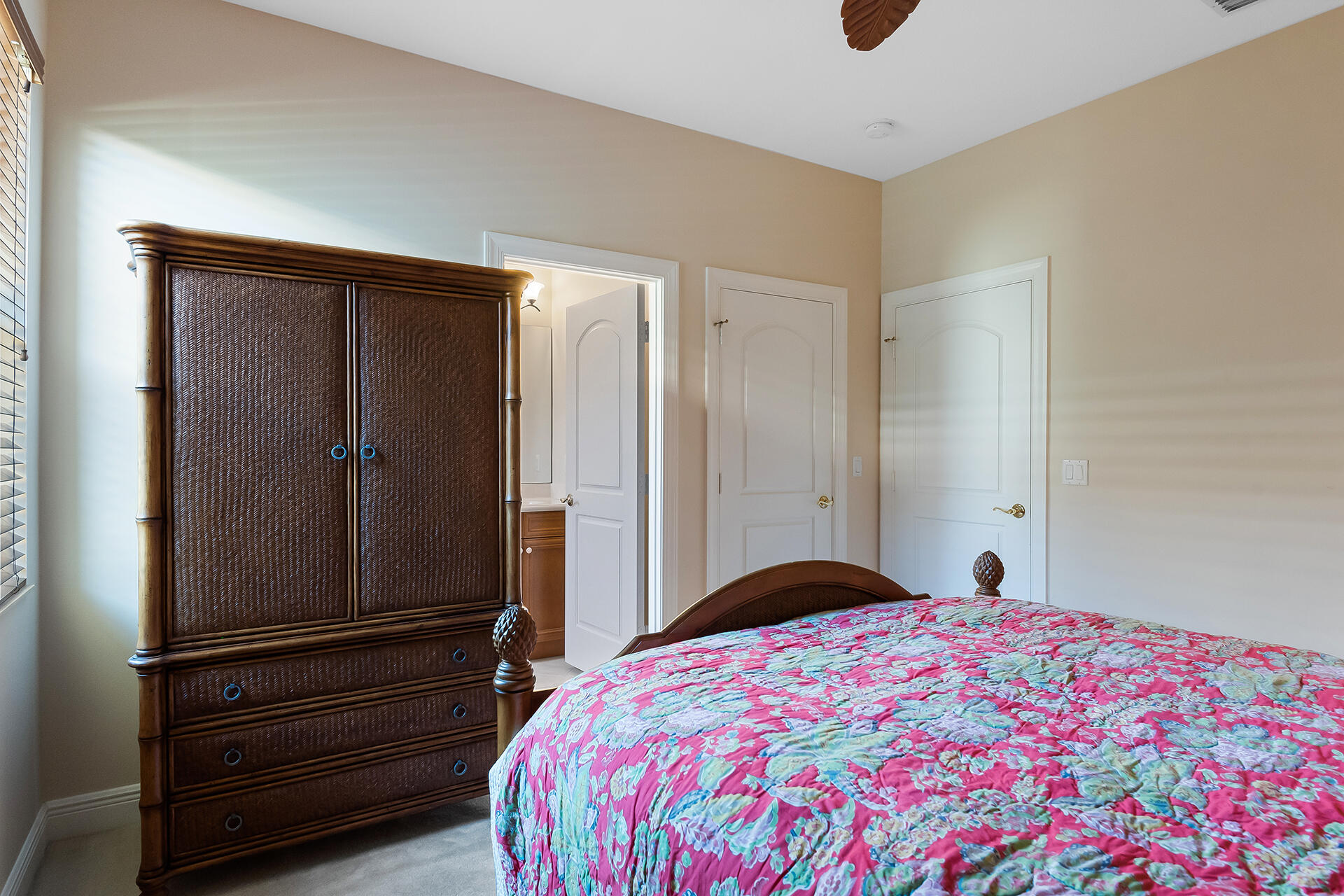 Mizner Country Club - Residential