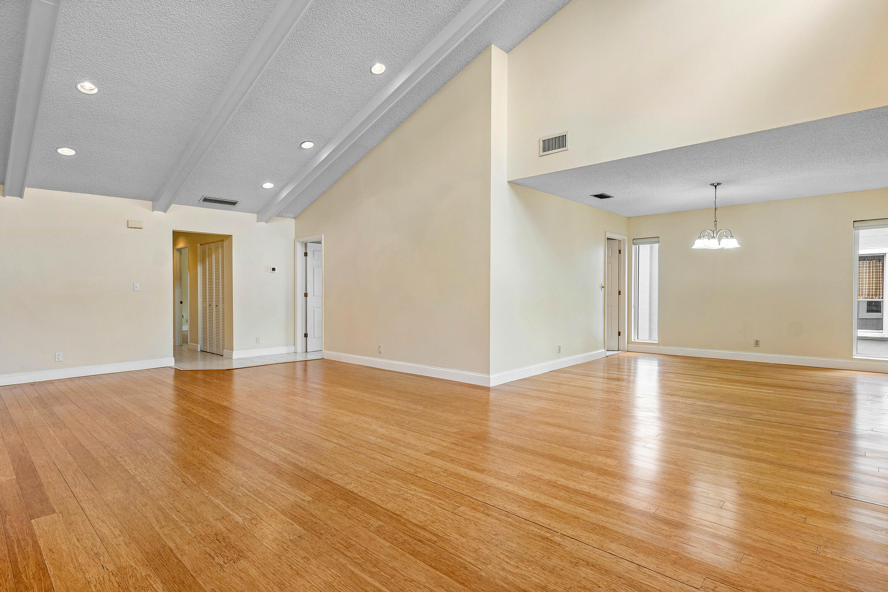 LAKES OF WOODHAVEN I AND II CONDO - Residential