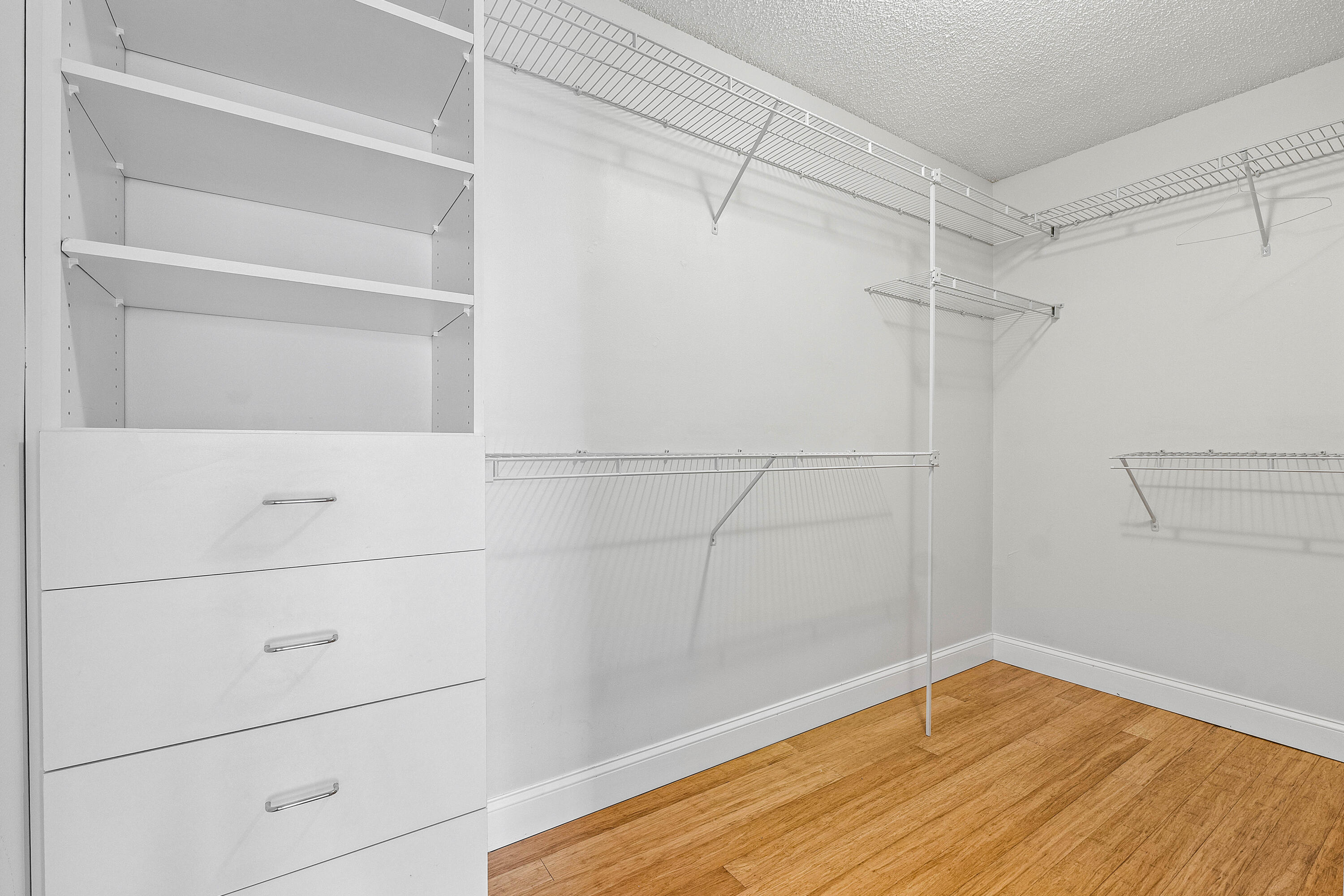 LAKES OF WOODHAVEN I AND II CONDO - Residential