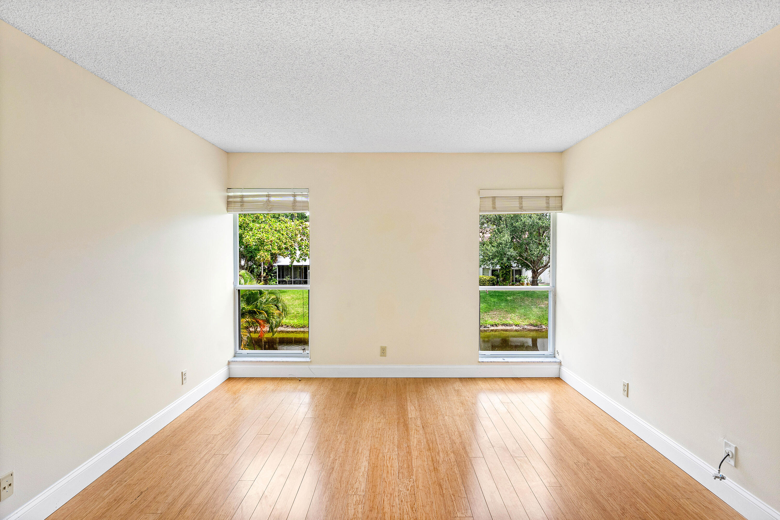 LAKES OF WOODHAVEN I AND II CONDO - Residential