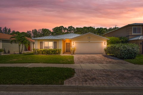 Photo of 1924 SW JAMESPORT Drive, Port Saint Lucie, FL 34953 (MLS # B26075992)