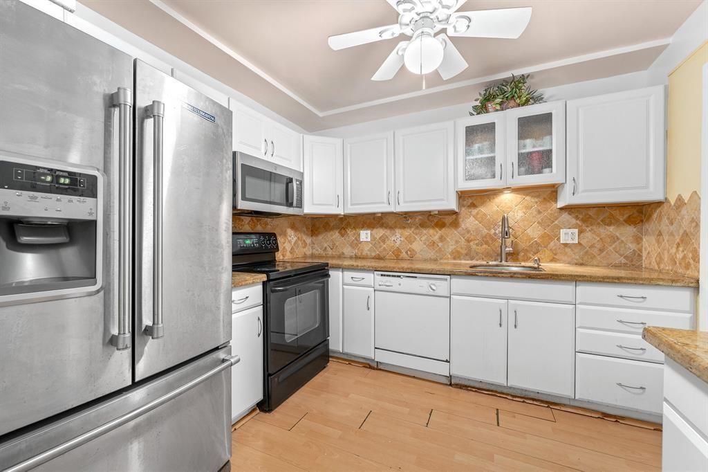 Photo of 628 NW 13th Street #11, Boca Raton, FL 33486 (MLS # F10520642)