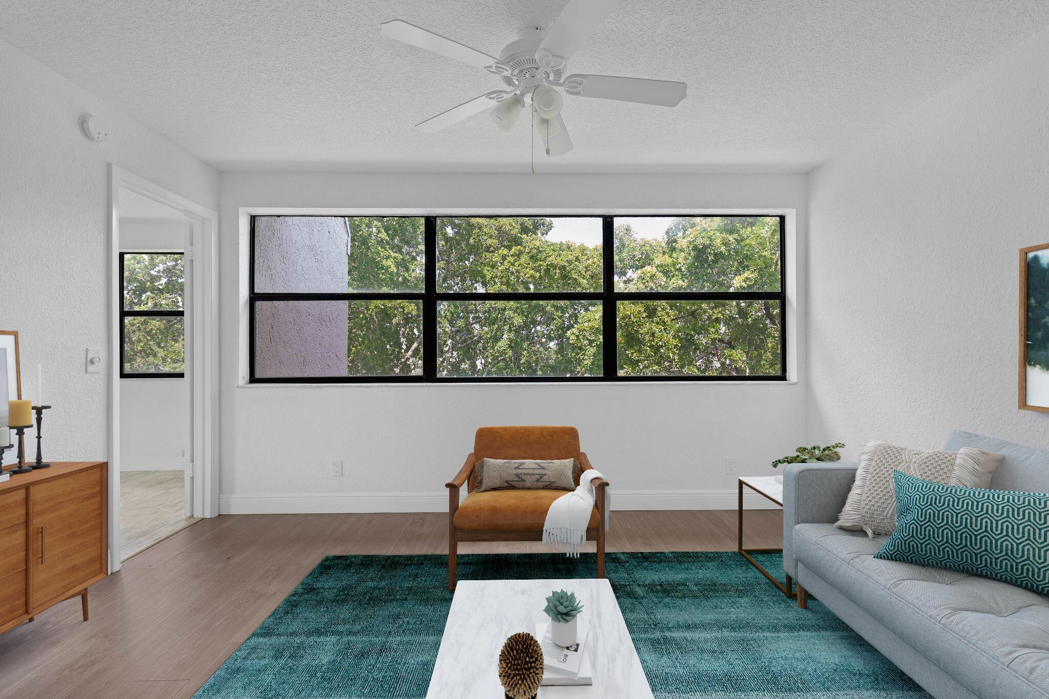 2704 NW 104th Avenue 401, Sunrise, FL, 33322/$199,900 4 2704 NW 104th Avenue 401