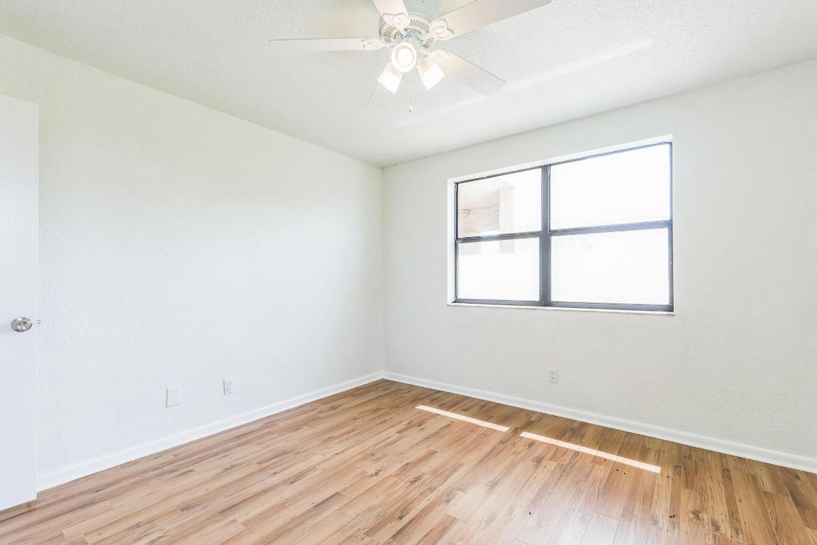 SUNRISE LAKES 183 CONDO - Residential