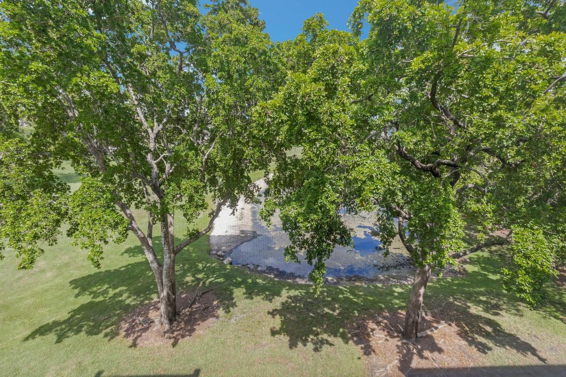 2704 NW 104th Avenue 401