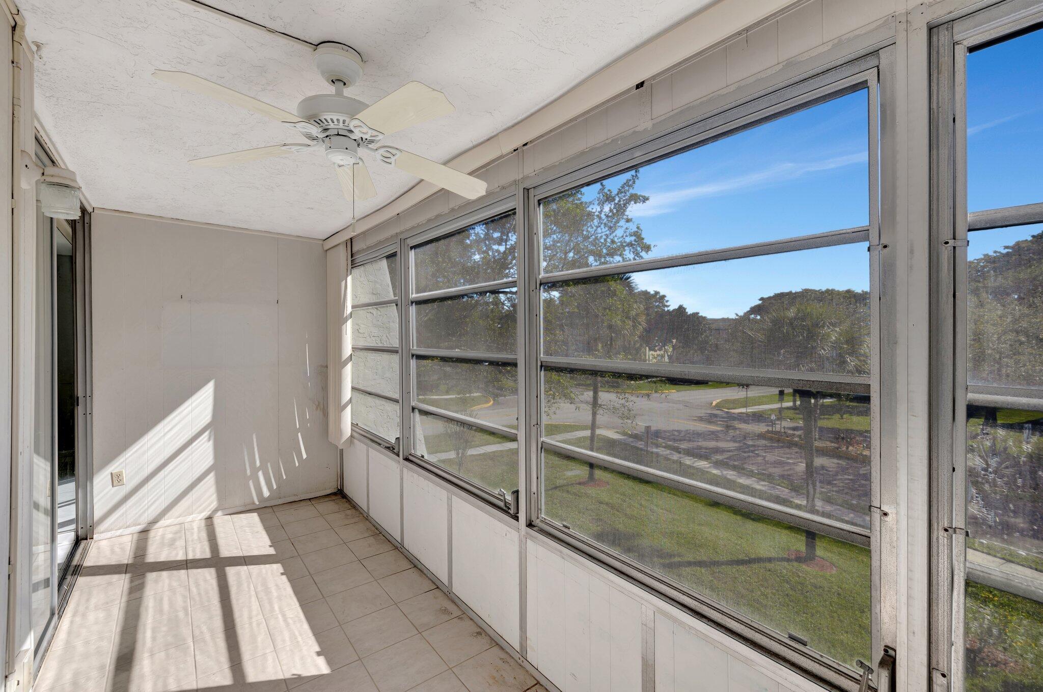 LIME BAY CONDOMINIUM 6 - Residential