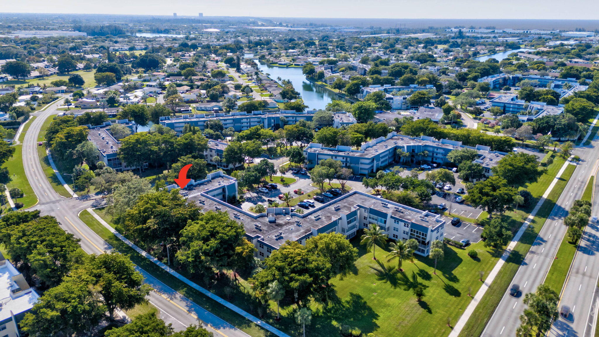 LIME BAY CONDOMINIUM 6 - Residential