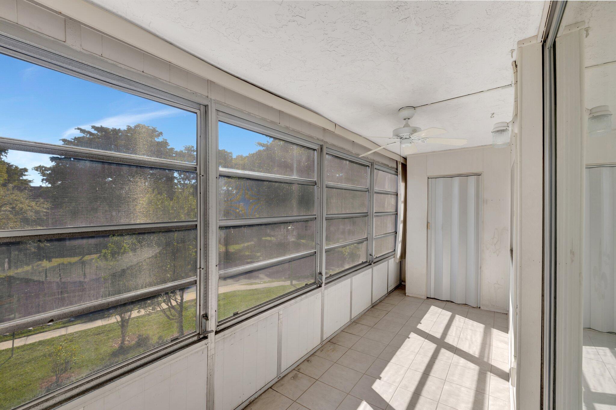 LIME BAY CONDOMINIUM 6 - Residential