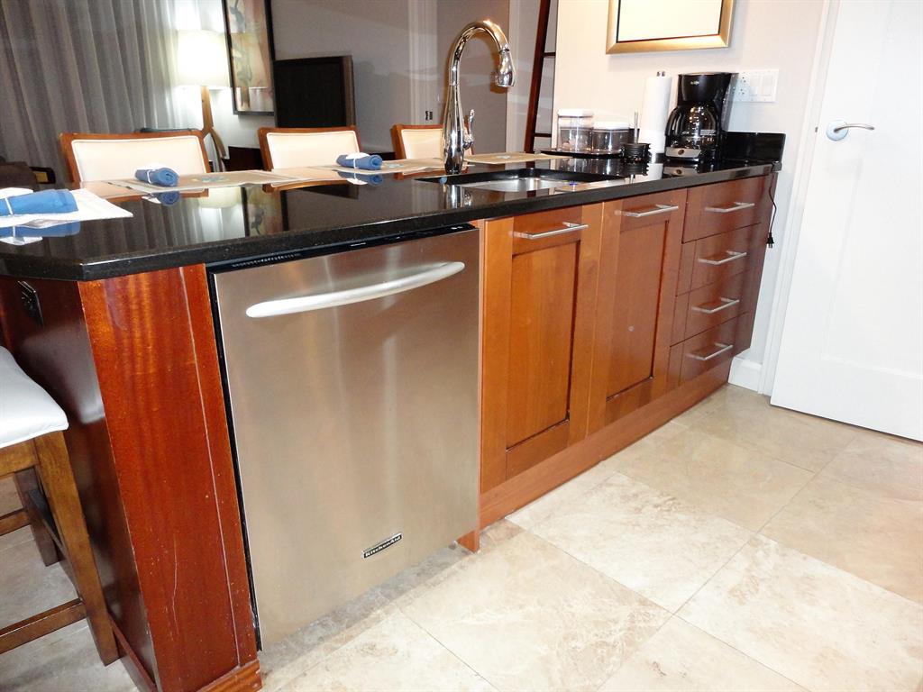 RESORT AT SINGER ISLAND HOTEL CONDO - Residential