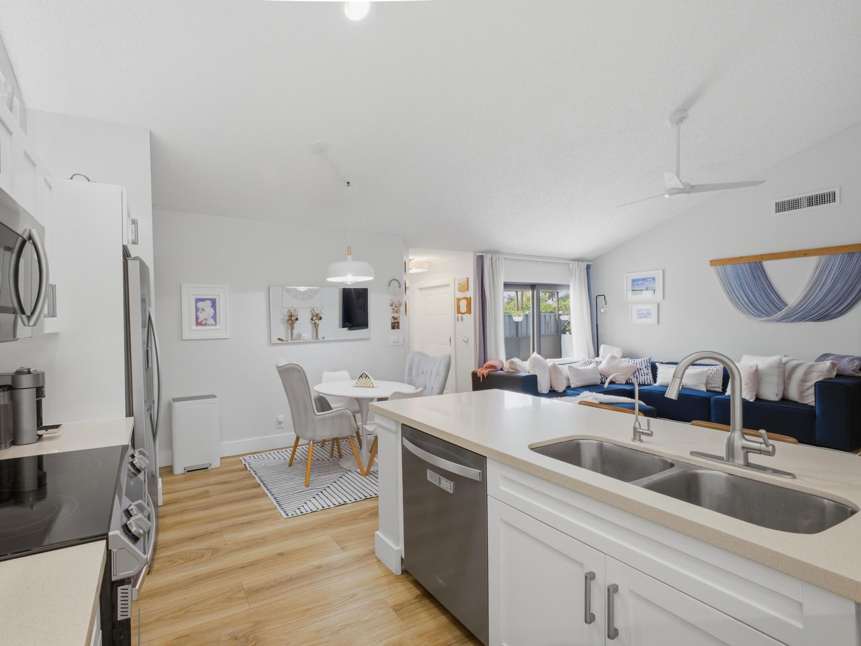 BARRWOOD - Residential