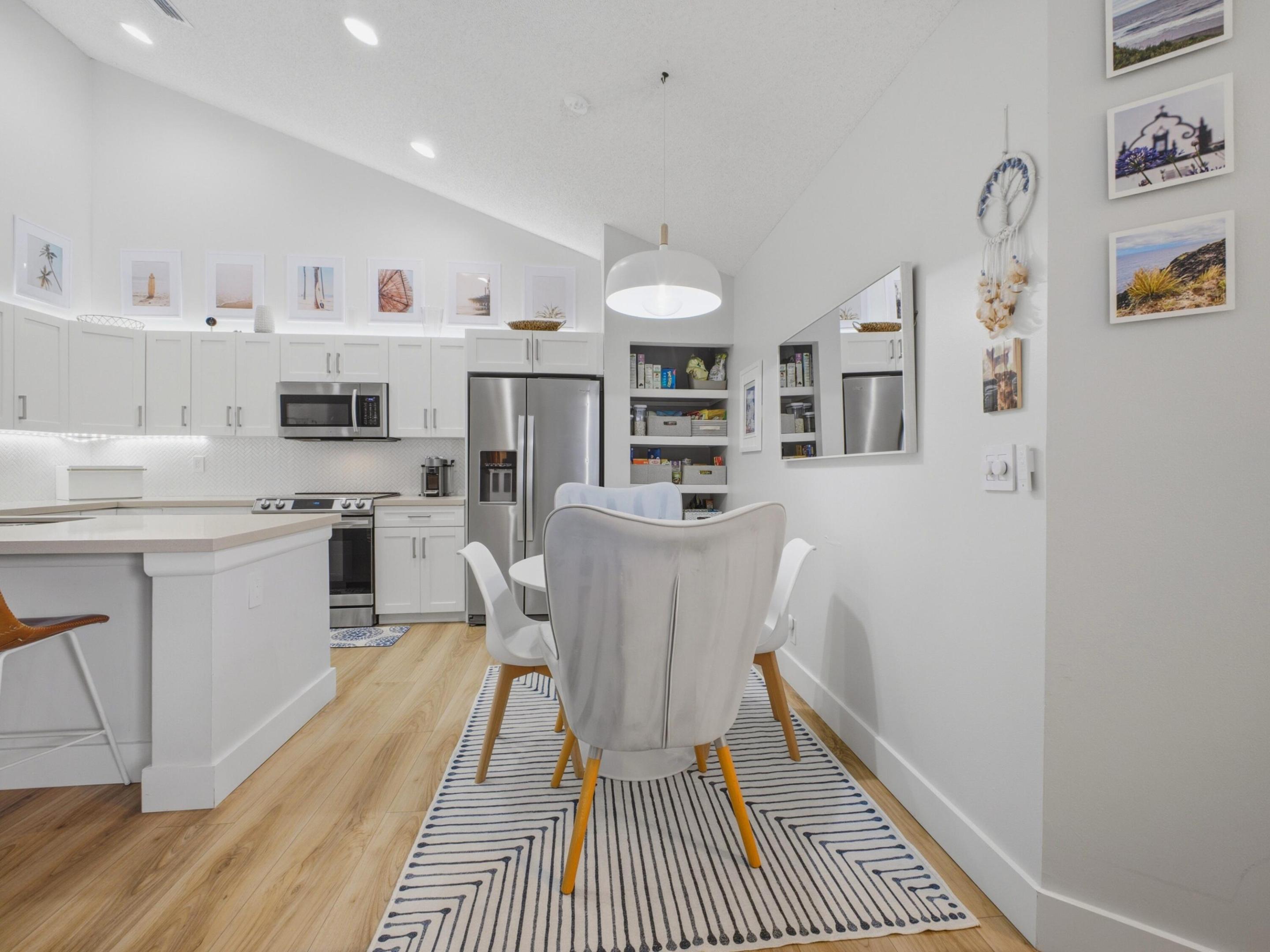 BARRWOOD - Residential