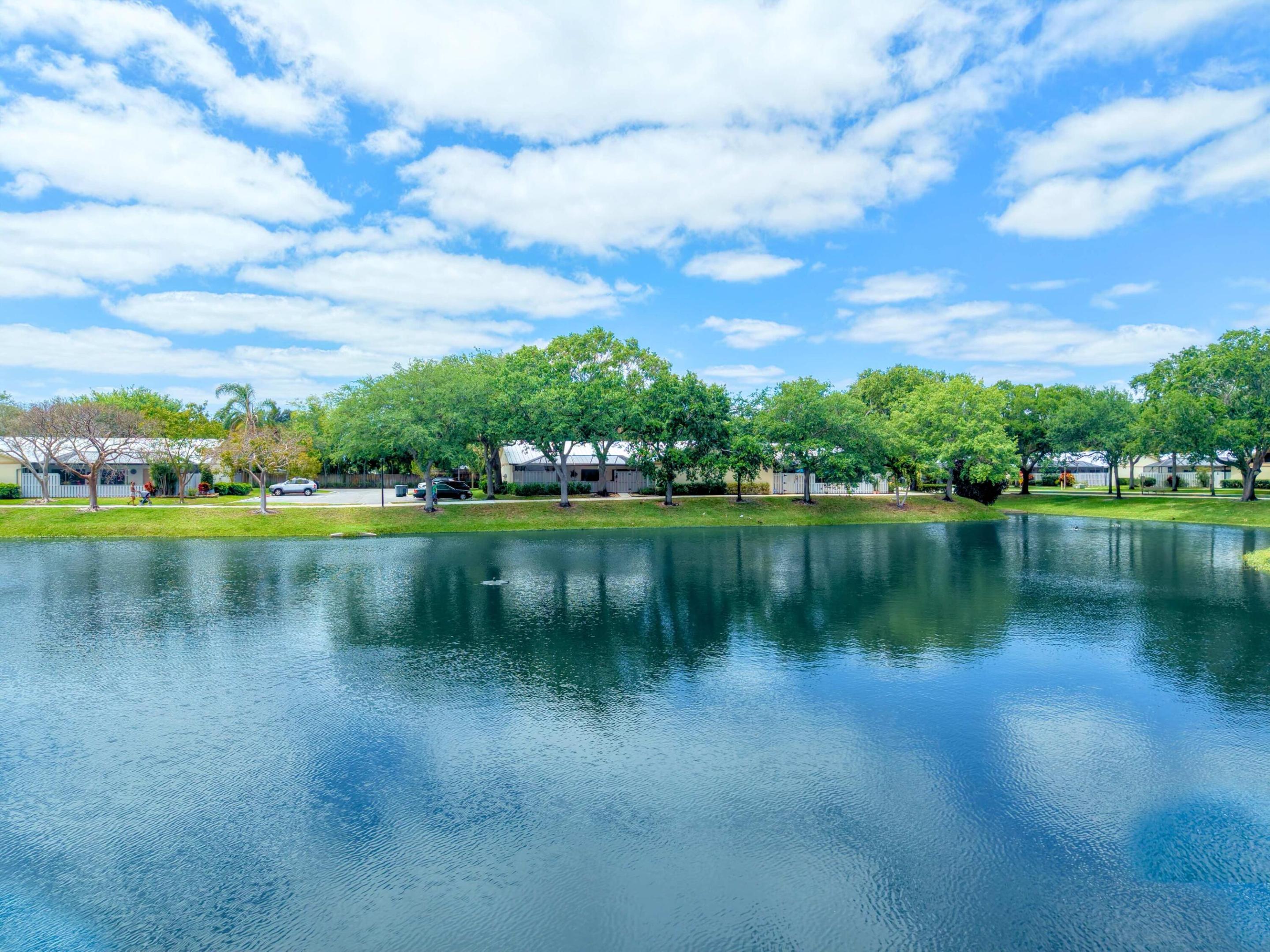 BARRWOOD - Residential