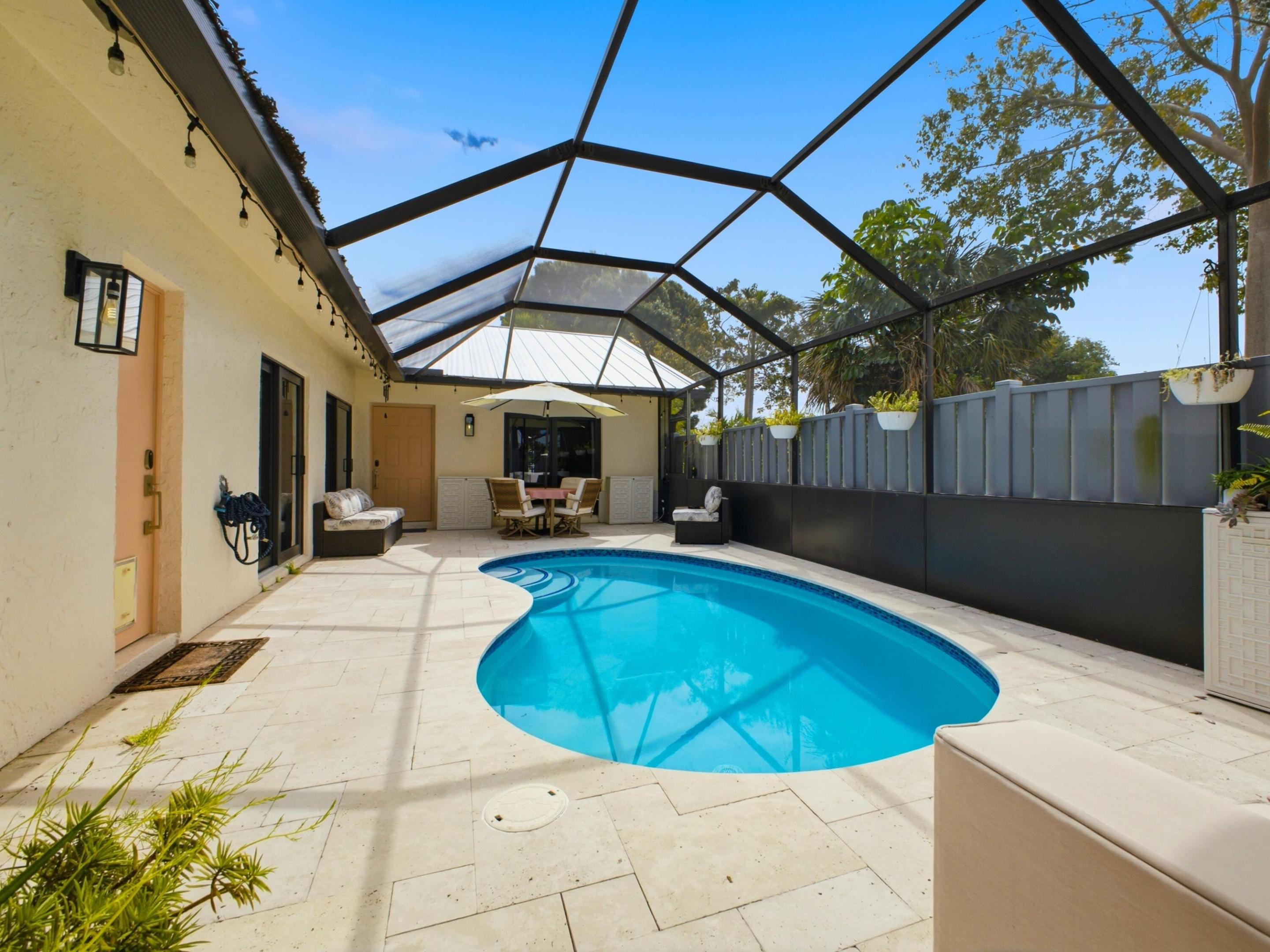 BARRWOOD - Residential