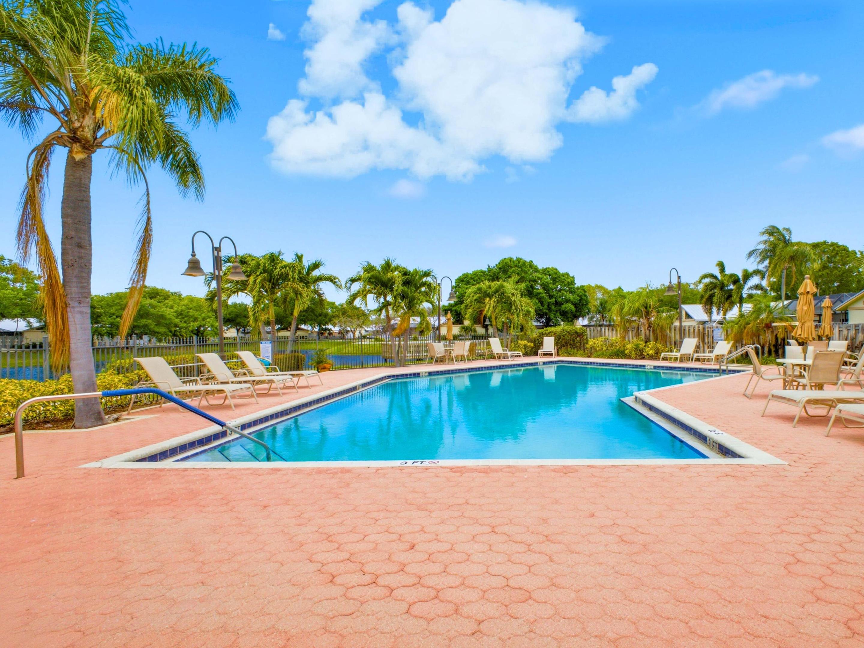 BARRWOOD - Residential