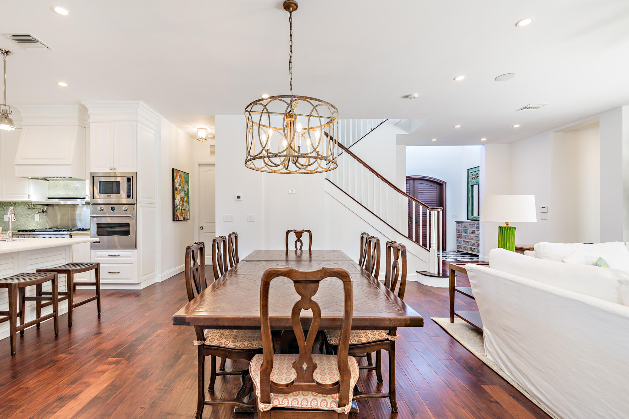 YACHT CLUB - Residential